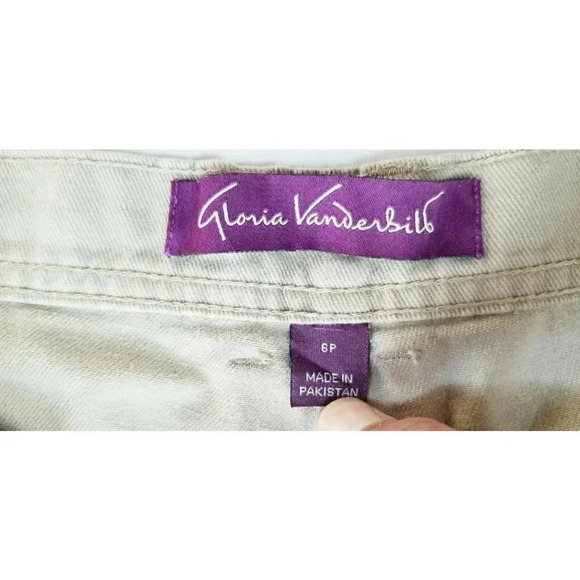 Gloria Vanderbilt Size 6P Womens Petite Tan Average Embroidered Coin Pocket Logo - Picture 4 of 13